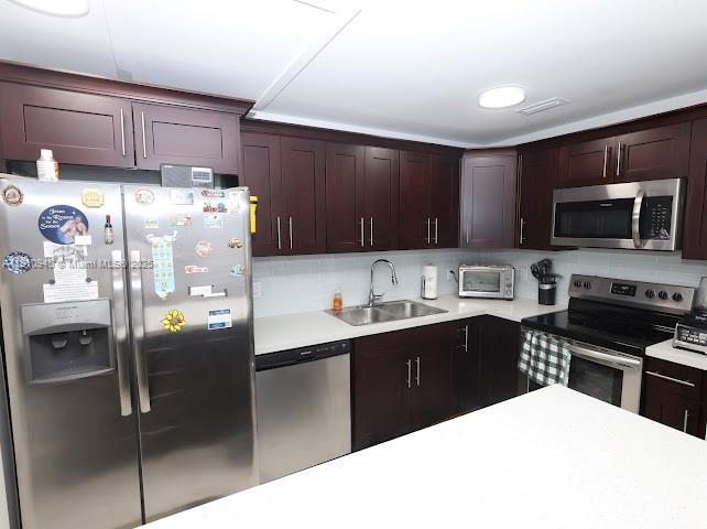 VITTORIA GARDENS - Residential