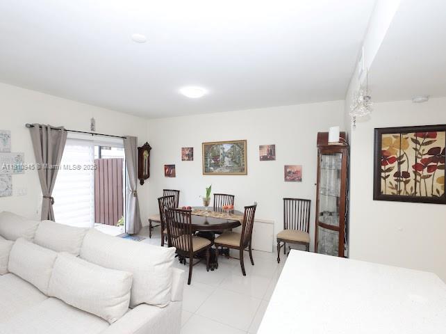 VITTORIA GARDENS - Residential