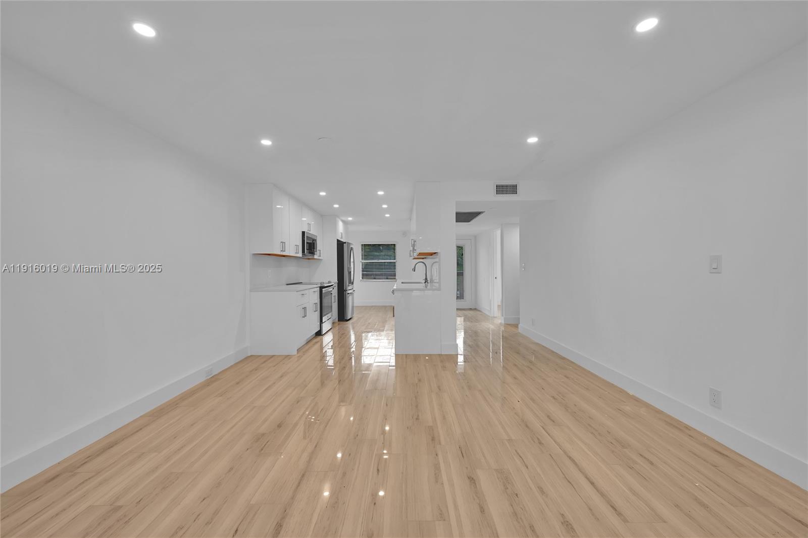 ANDROS VILLAGE C CONDO - Residential