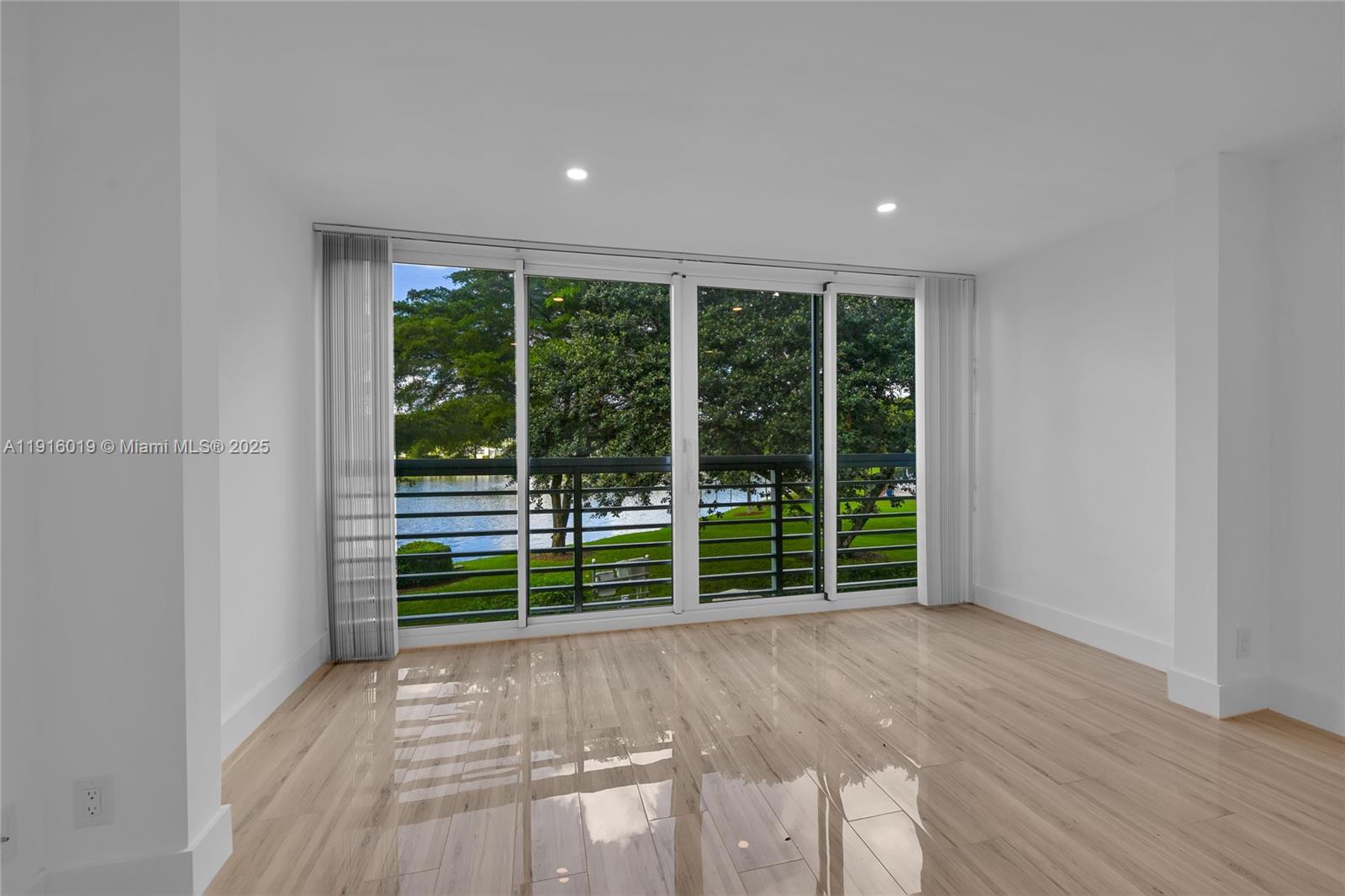 ANDROS VILLAGE C CONDO - Residential