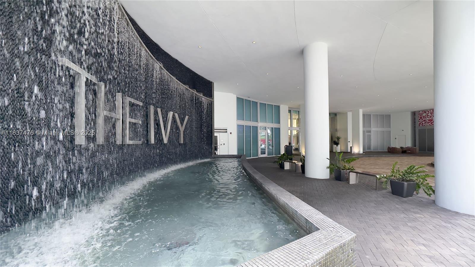 IVY CONDO - Residential