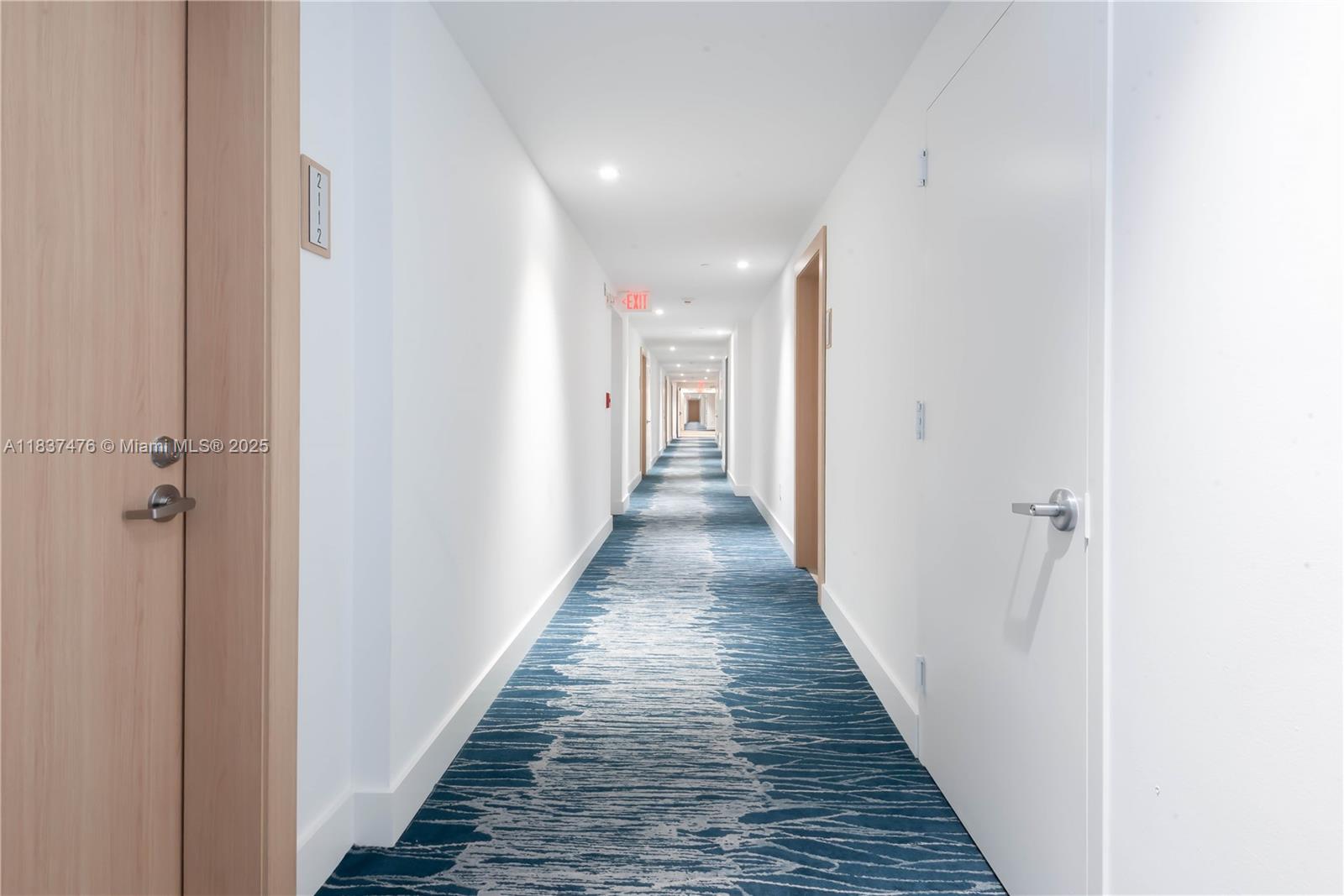 IVY CONDO - Residential