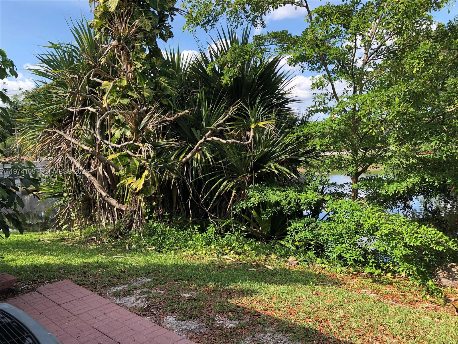 WIMBLEDON AT JACARANDA CO - Residential Lease