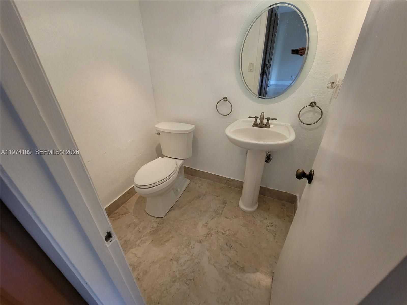 WIMBLEDON AT JACARANDA CO - Residential Lease