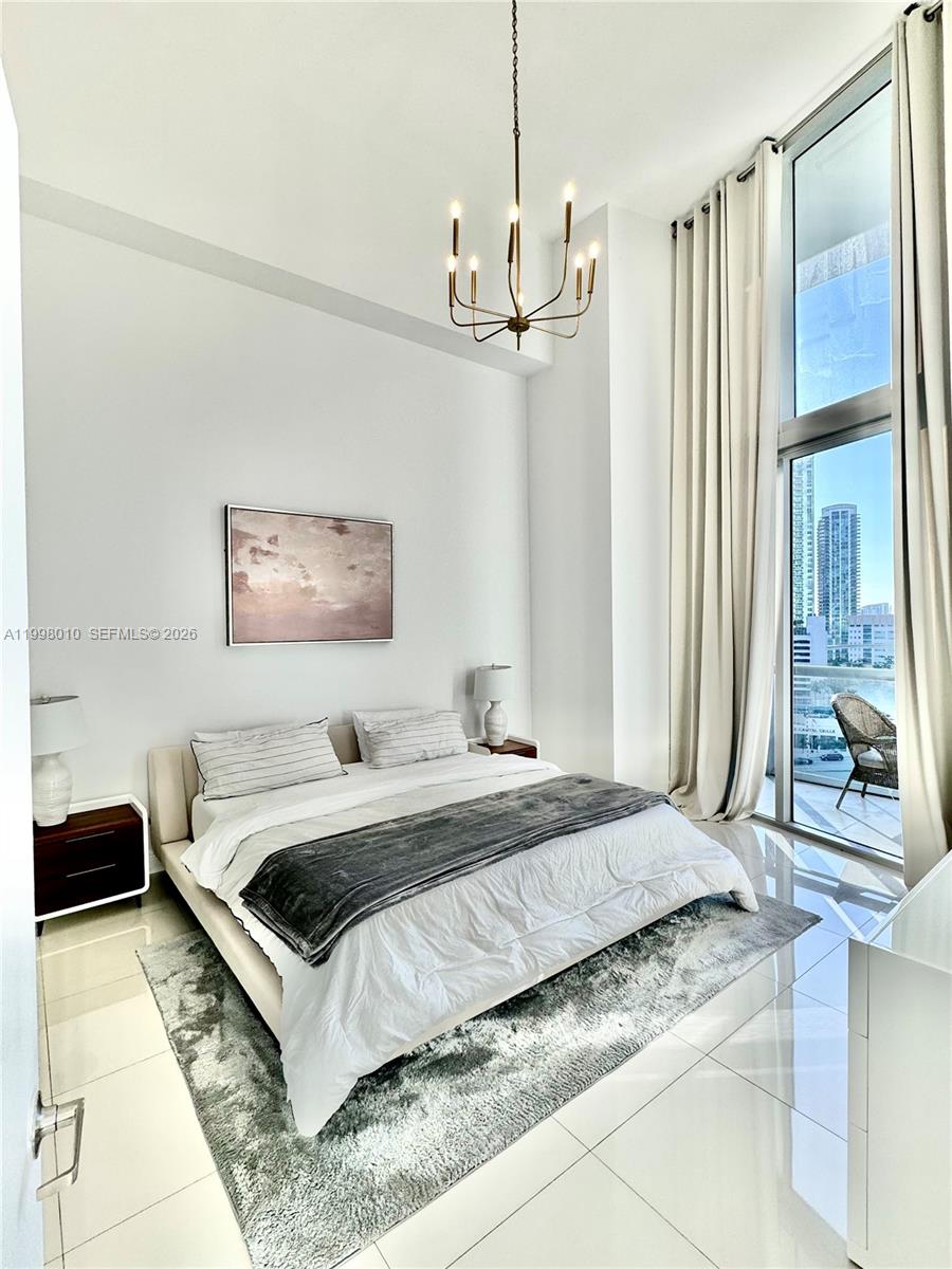 ICONBRICKELL CONDO NO 1 - Residential