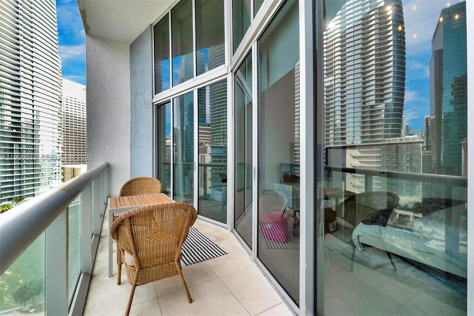 ICONBRICKELL CONDO NO 1 - Residential