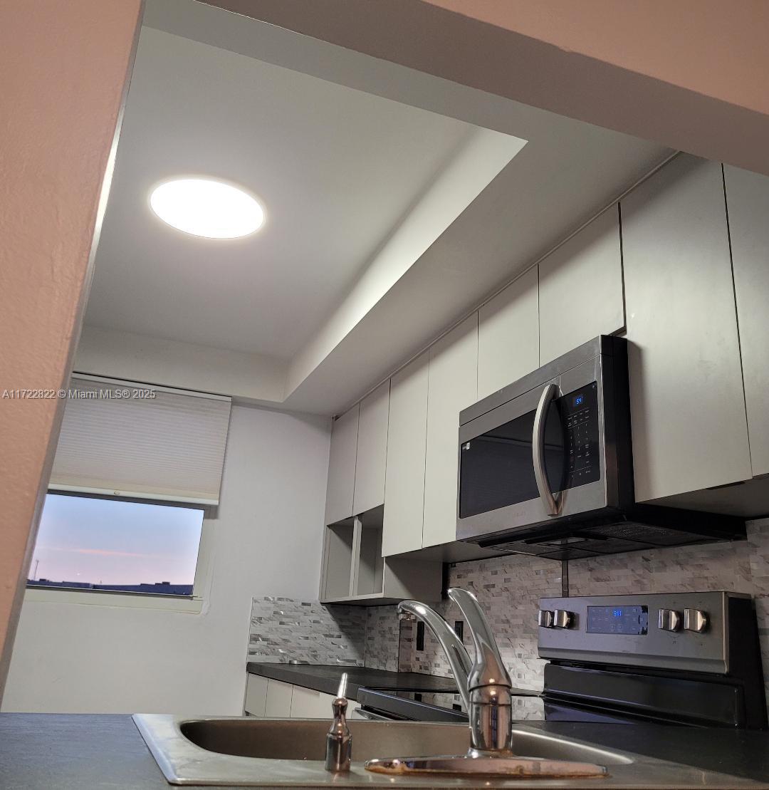 ROYAL PARK CONDO - Residential