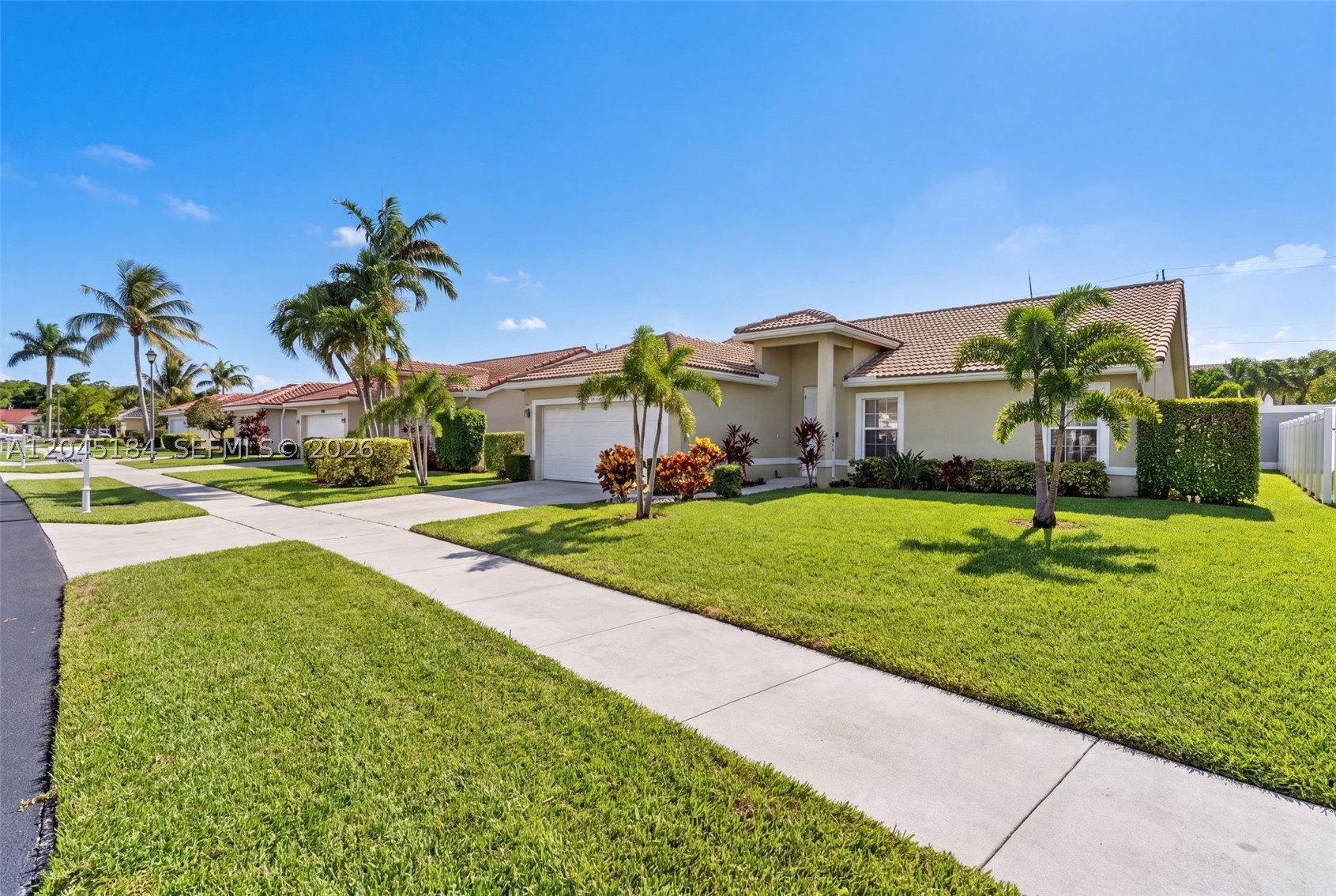 4461 NW 20th Ave