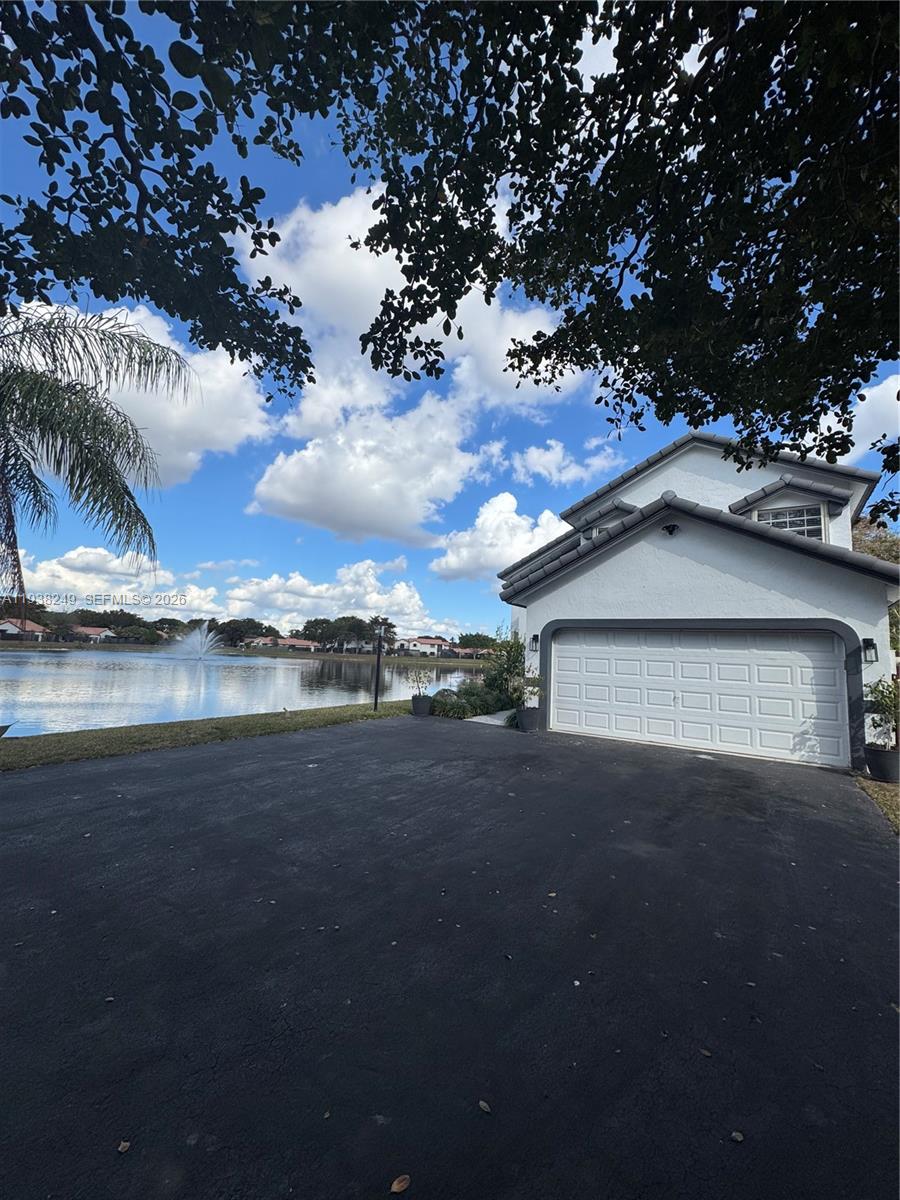 View photos, virtual tours, details... 5235 SW 153rd Ave 5235