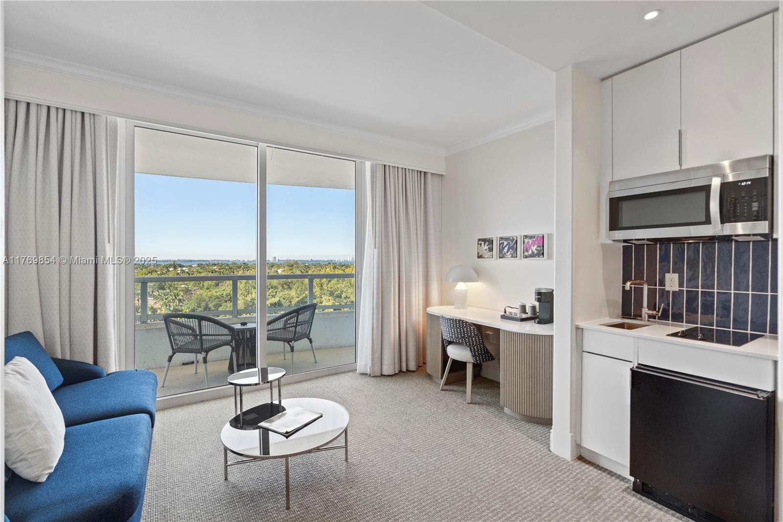 FONTAINEBLEAU II CONDO - Residential