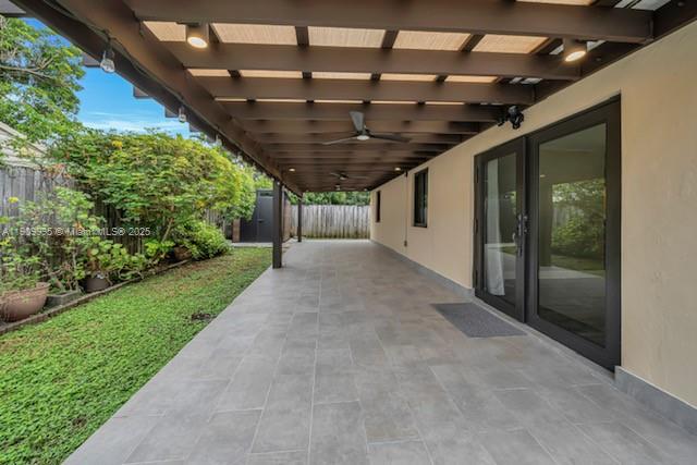 TRAIL GRANADA ADDN - Residential