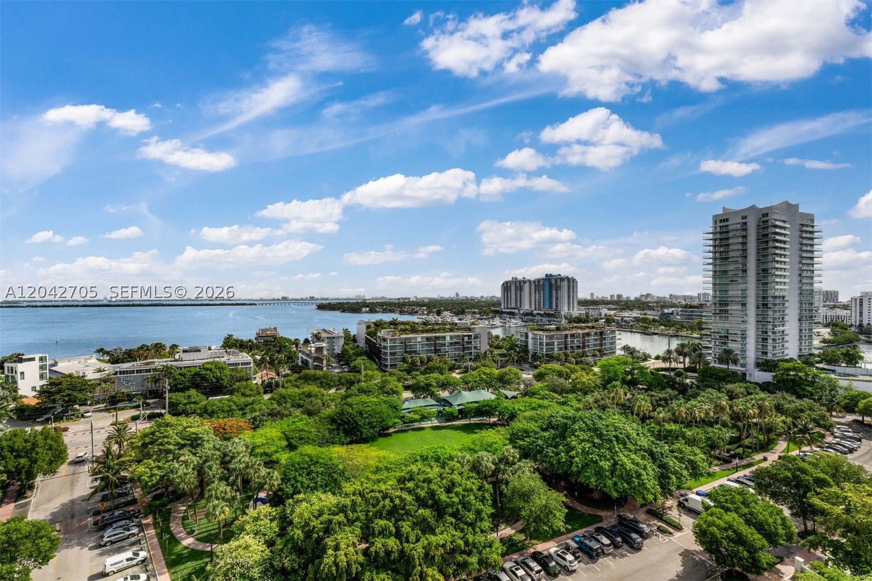 9 Island Ave