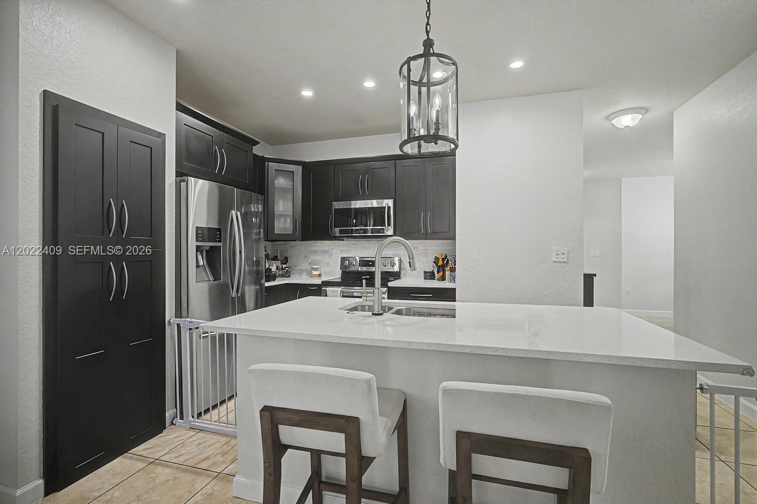 ATLANTIS AT OASIS - Residential