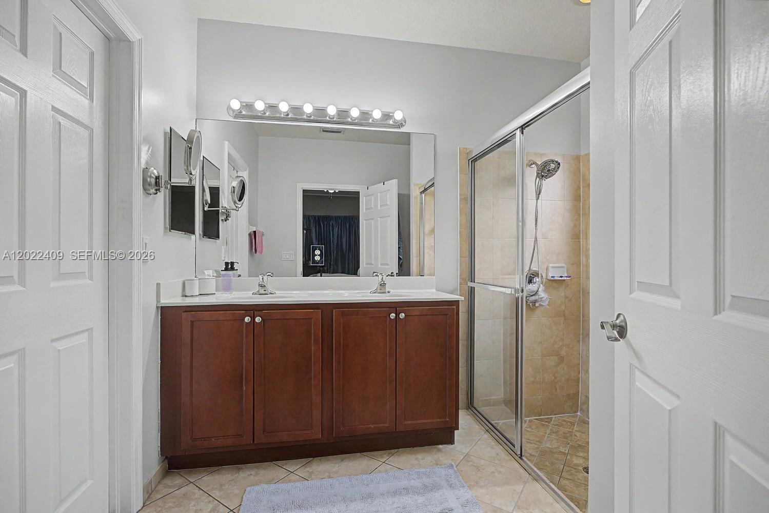 ATLANTIS AT OASIS - Residential