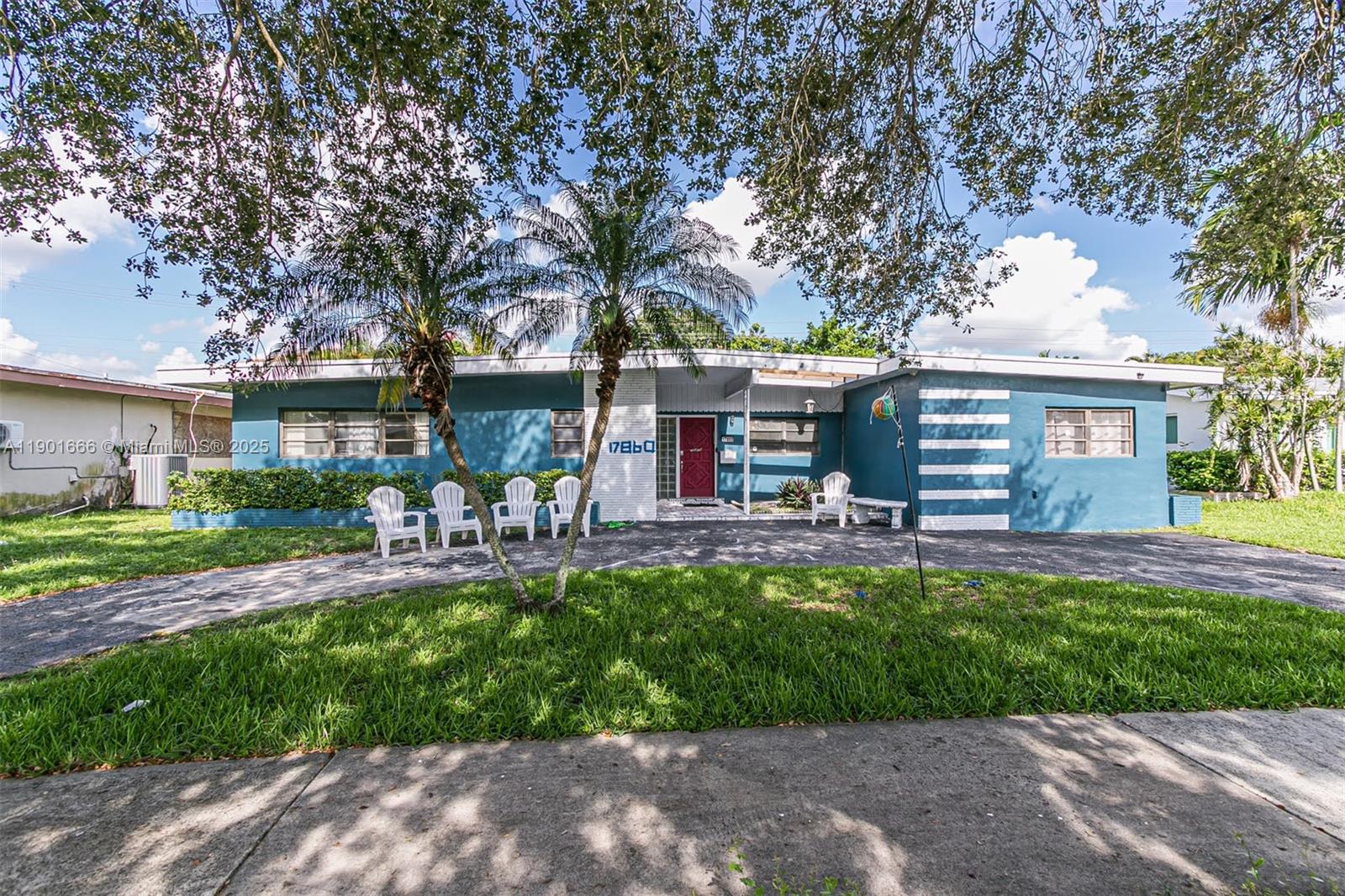 WINDWARD HEIGHTS NO 4 - Residential