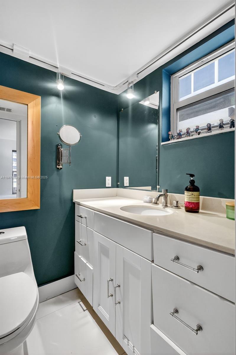 1245 WEST AVE CONDO - Residential