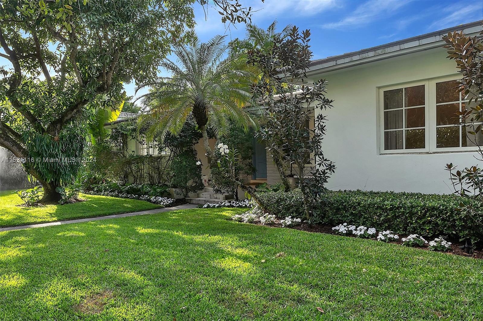 Property for Sale at 915 Placetas Ave, Coral Gables, Broward County, Florida - Bedrooms: 4 
Bathrooms: 4  - $2,495,000