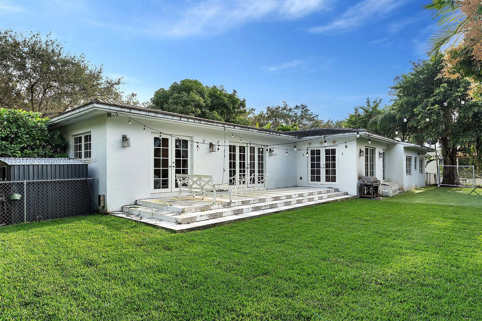 C GABLES RIVIERA SEC 12 - Residential