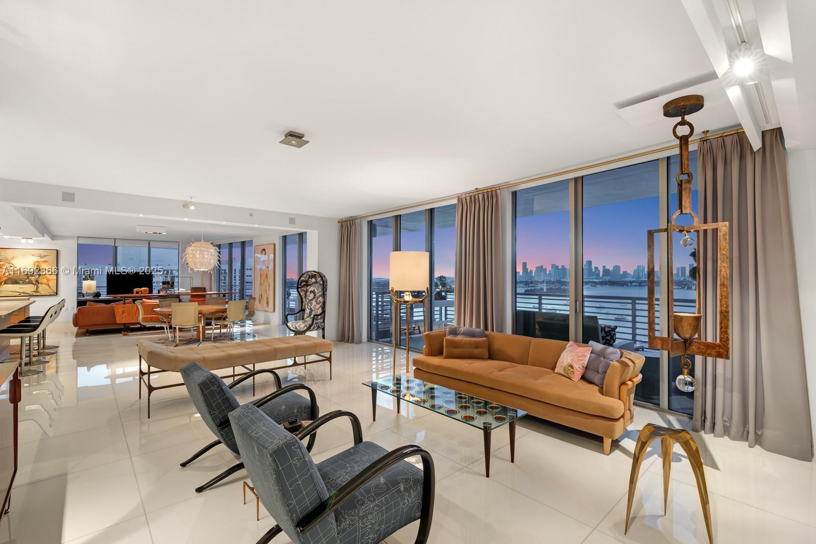 CAPRI SOUTH BEACH CONDO - Residential