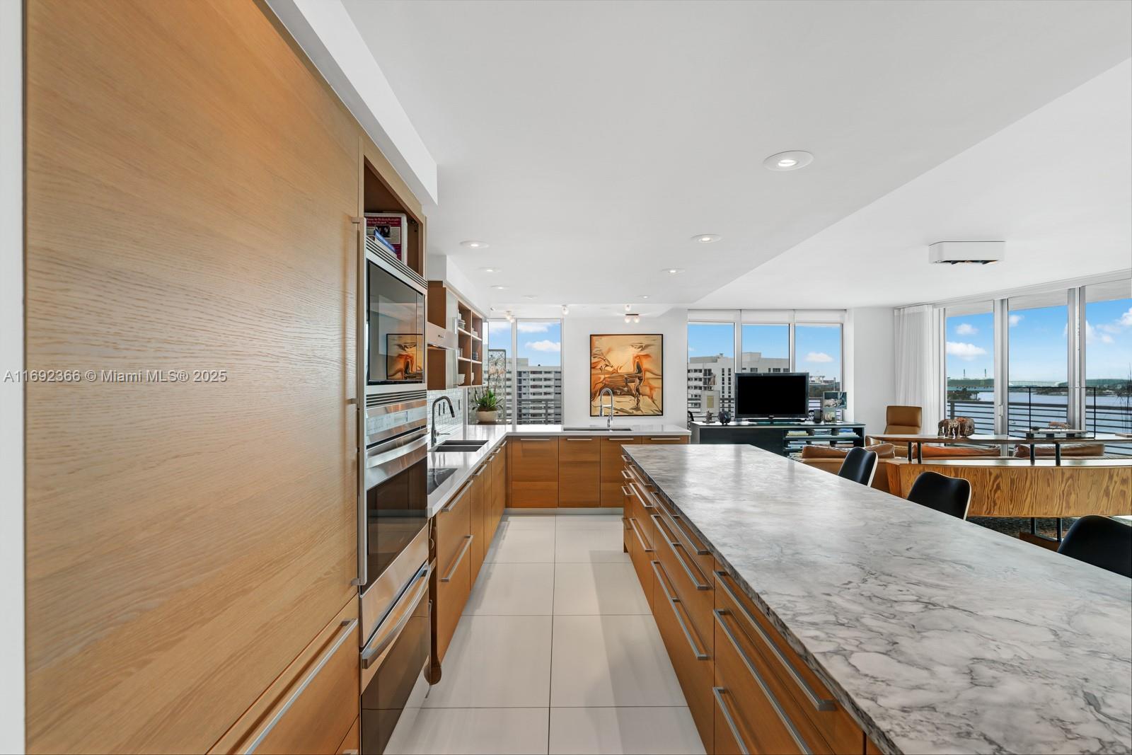CAPRI SOUTH BEACH CONDO - Residential