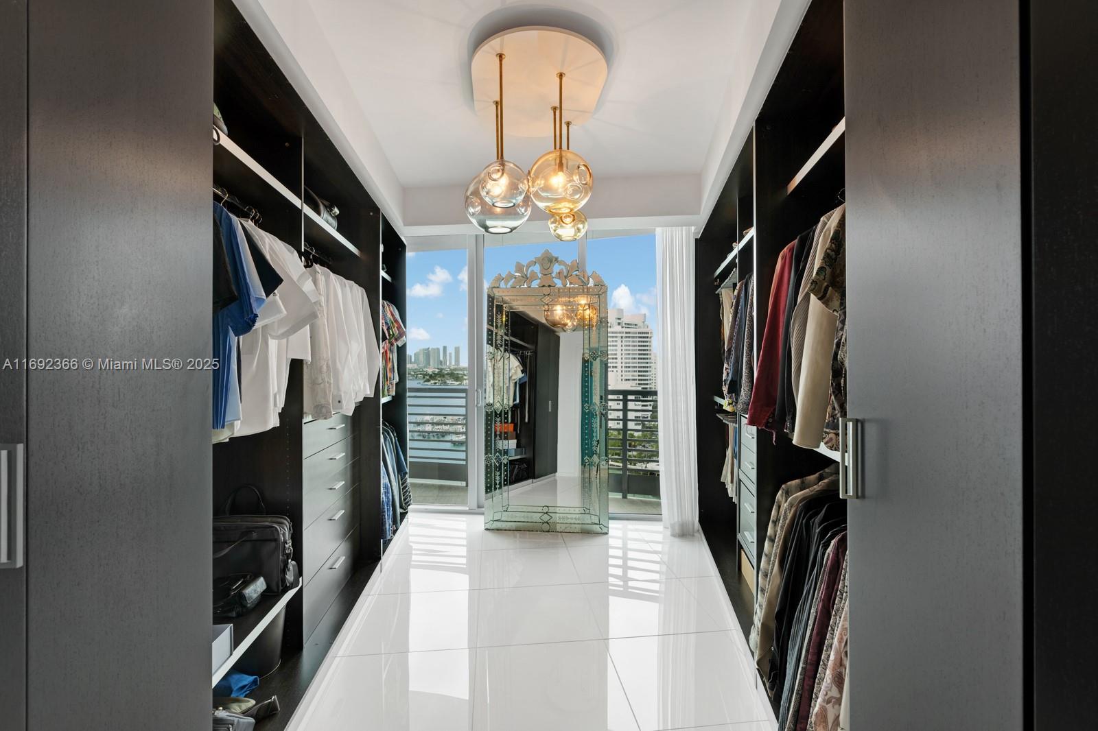 CAPRI SOUTH BEACH CONDO - Residential