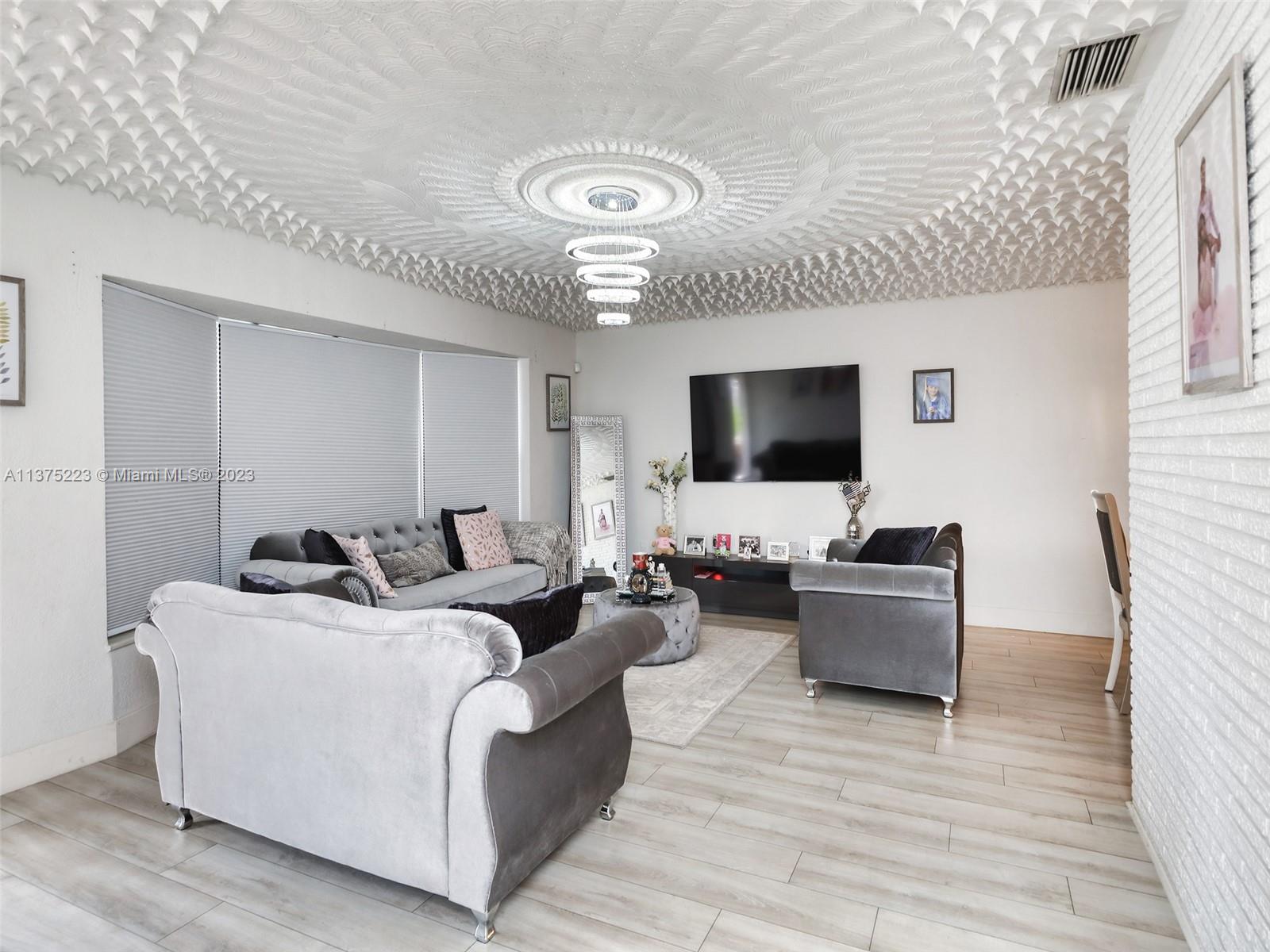 MIRAMAR SEC 14 - Residential