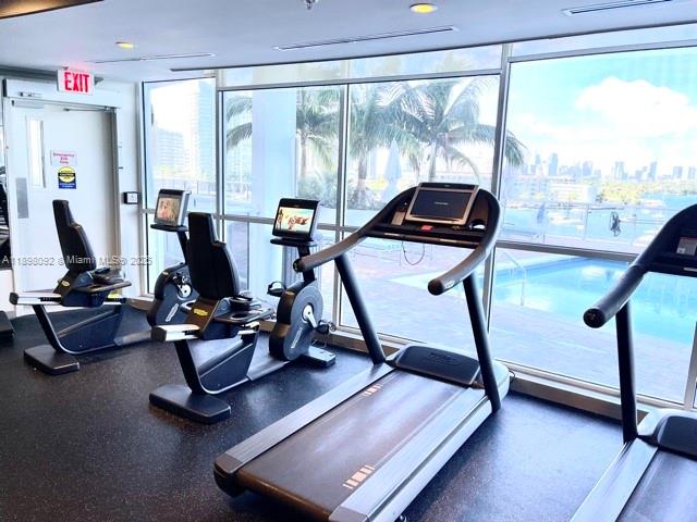 SUNSET HARBOUR SOUTH COND - Residential Lease