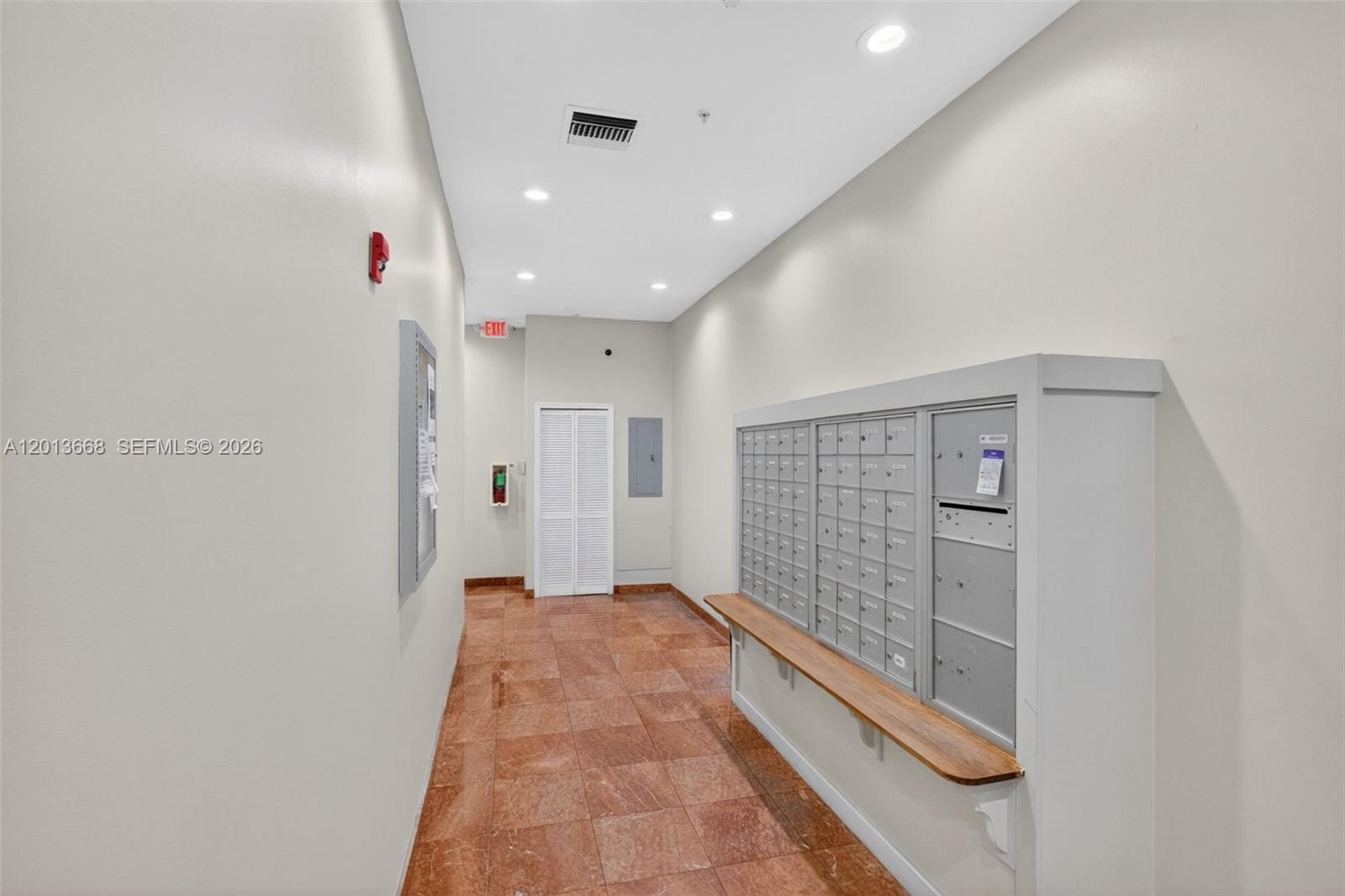 GRANADA GRAND CONDO - Residential Lease