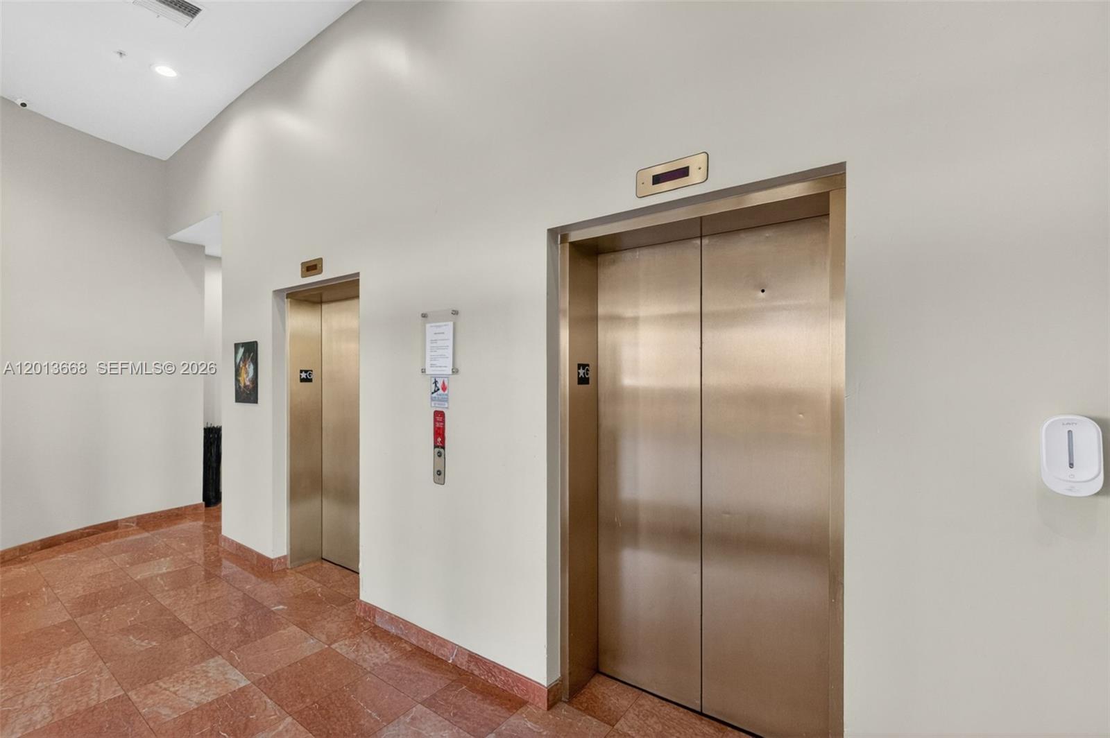 GRANADA GRAND CONDO - Residential Lease