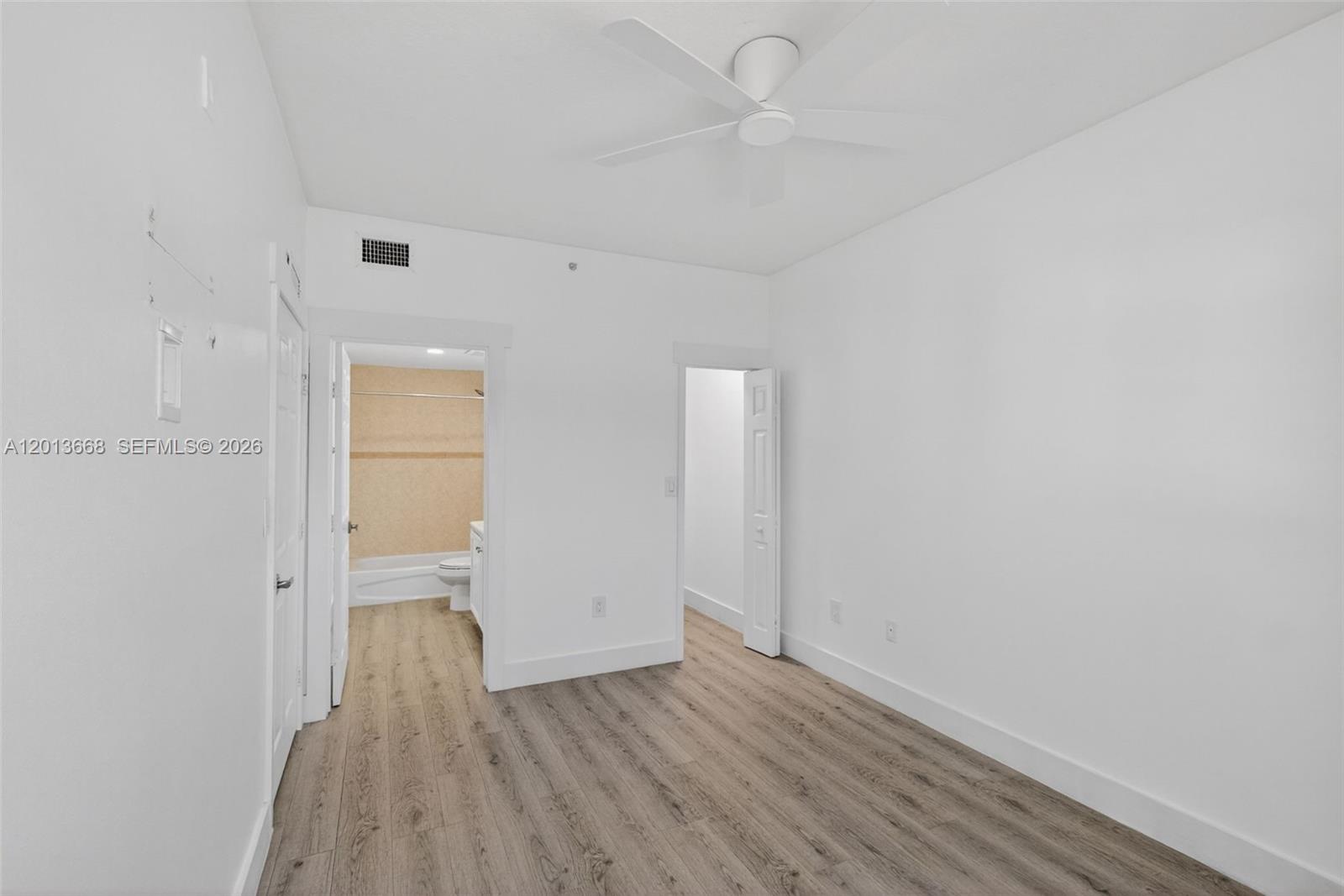 GRANADA GRAND CONDO - Residential Lease
