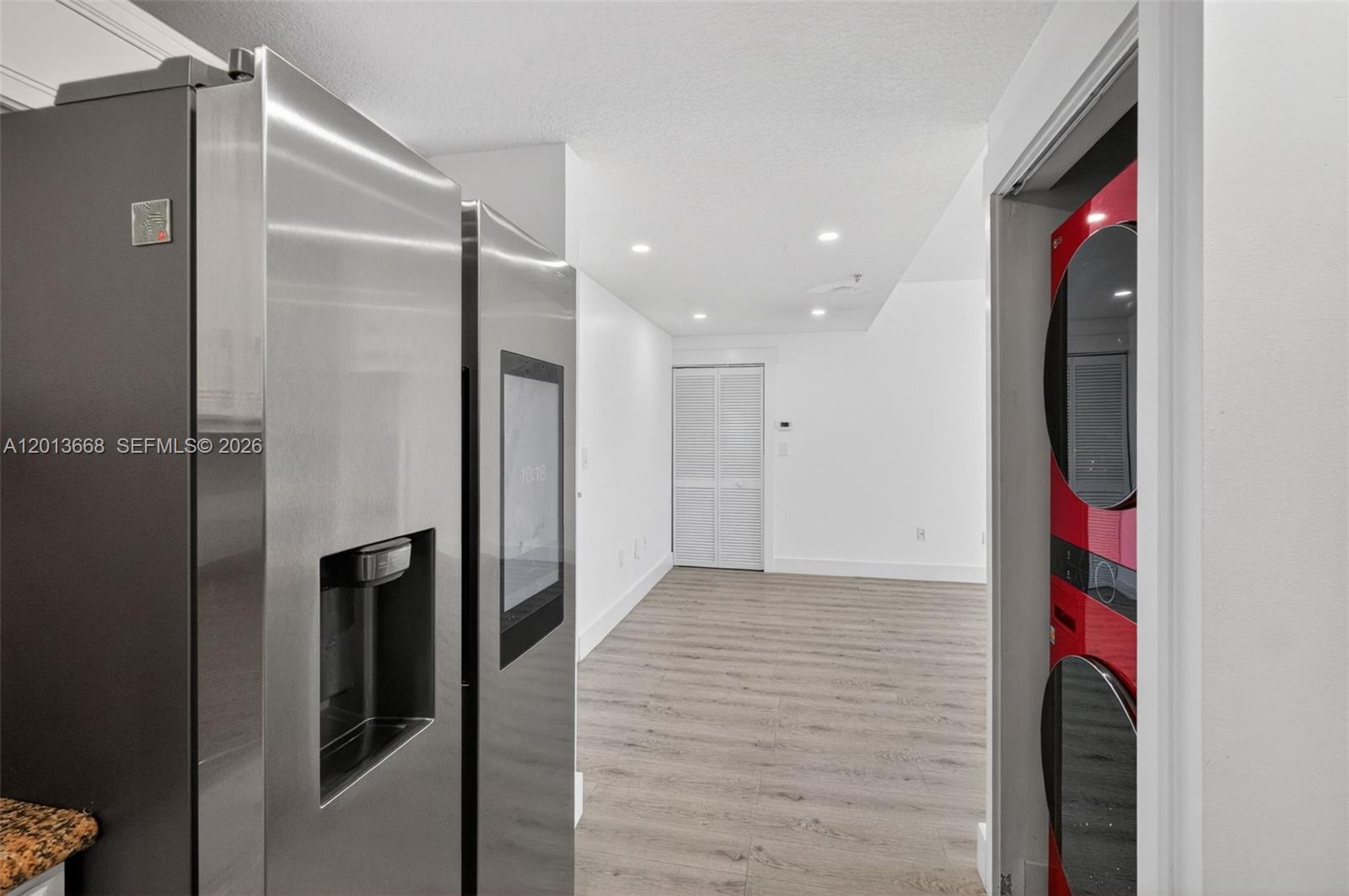 GRANADA GRAND CONDO - Residential Lease