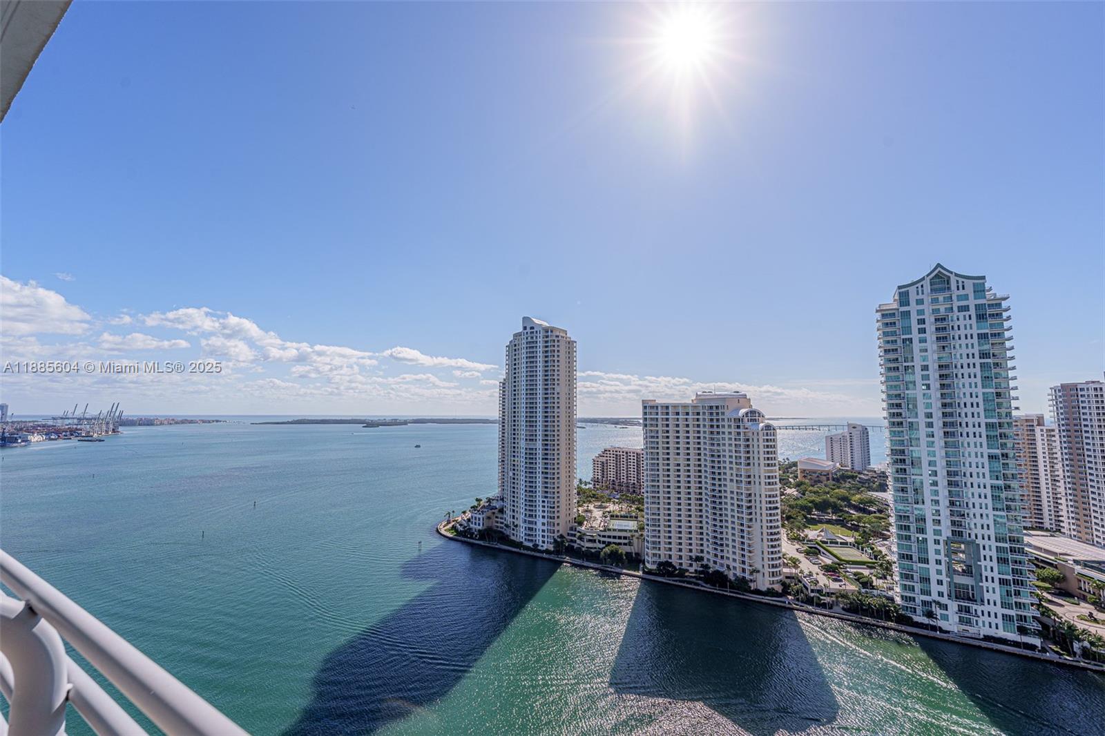 335 S Biscayne Blvd 3005