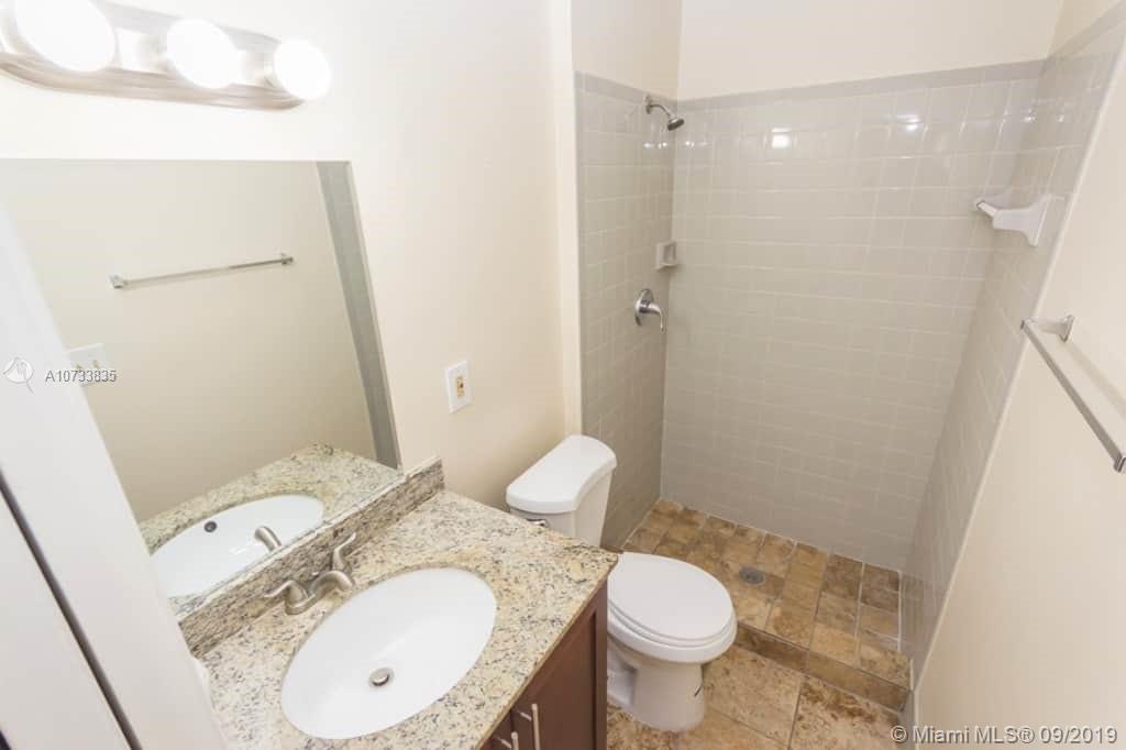 AMERICAN HOMES AT BOCA RA - Residential Lease