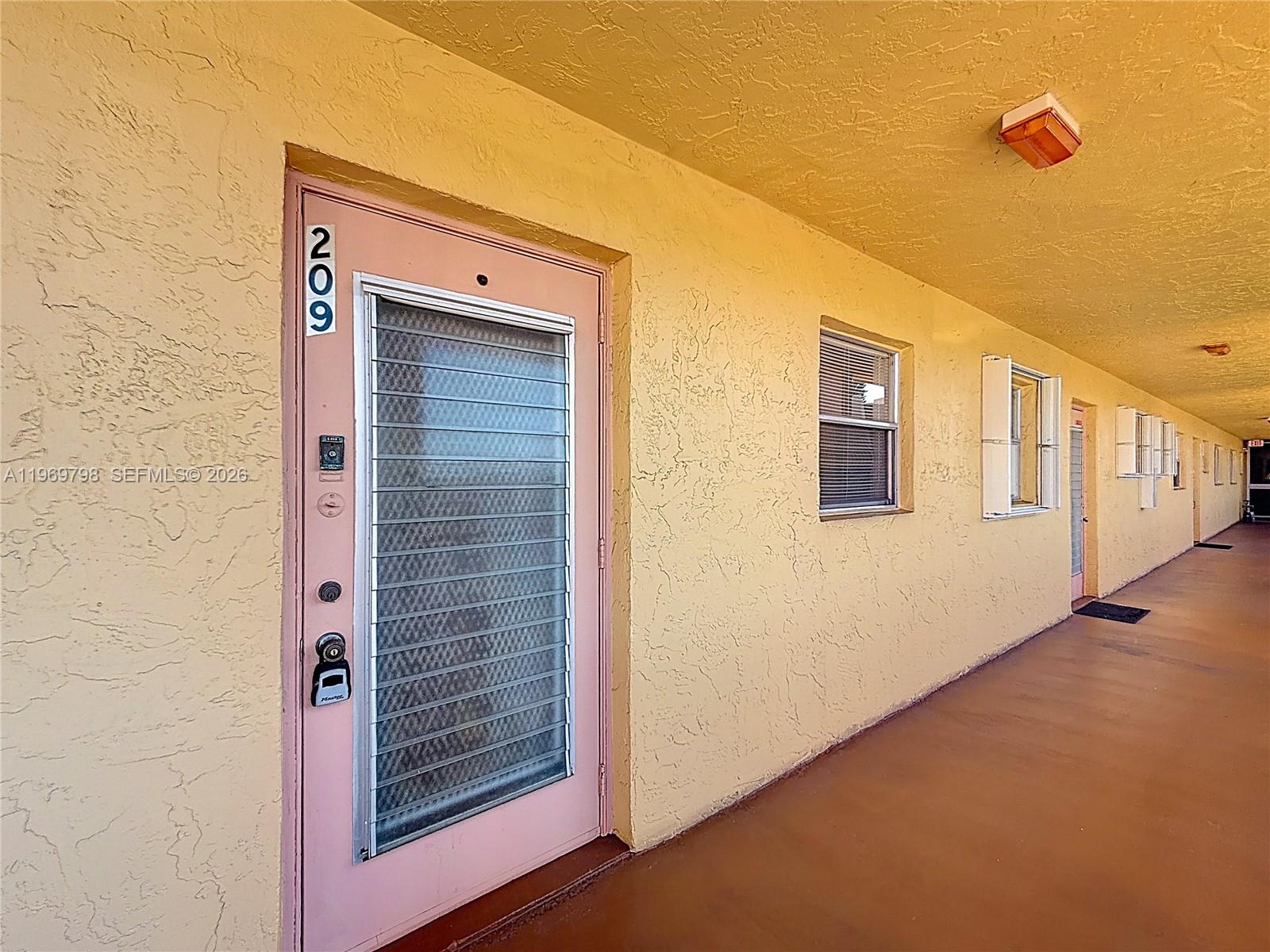 ROYAL PARK GARDENS II-E C - Residential Lease