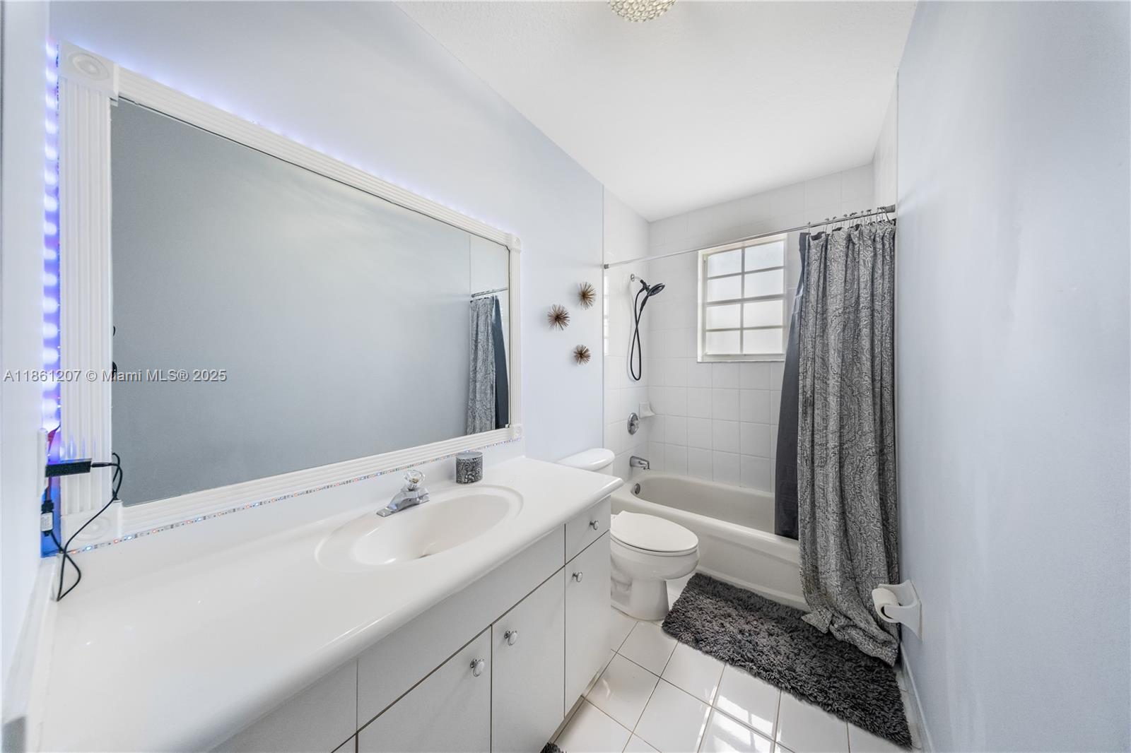 GARDEN HILLS WEST - Residential