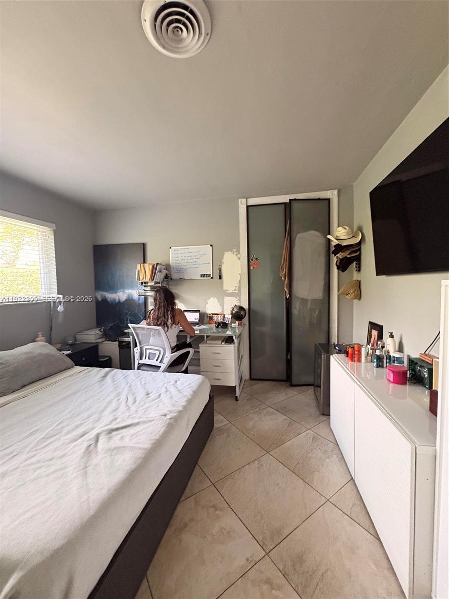 FAIRMONT HOMES - Residential