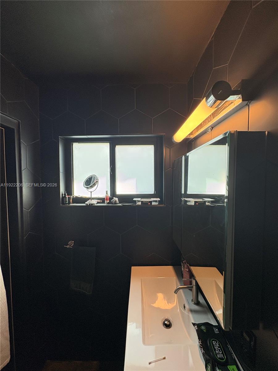 FAIRMONT HOMES - Residential