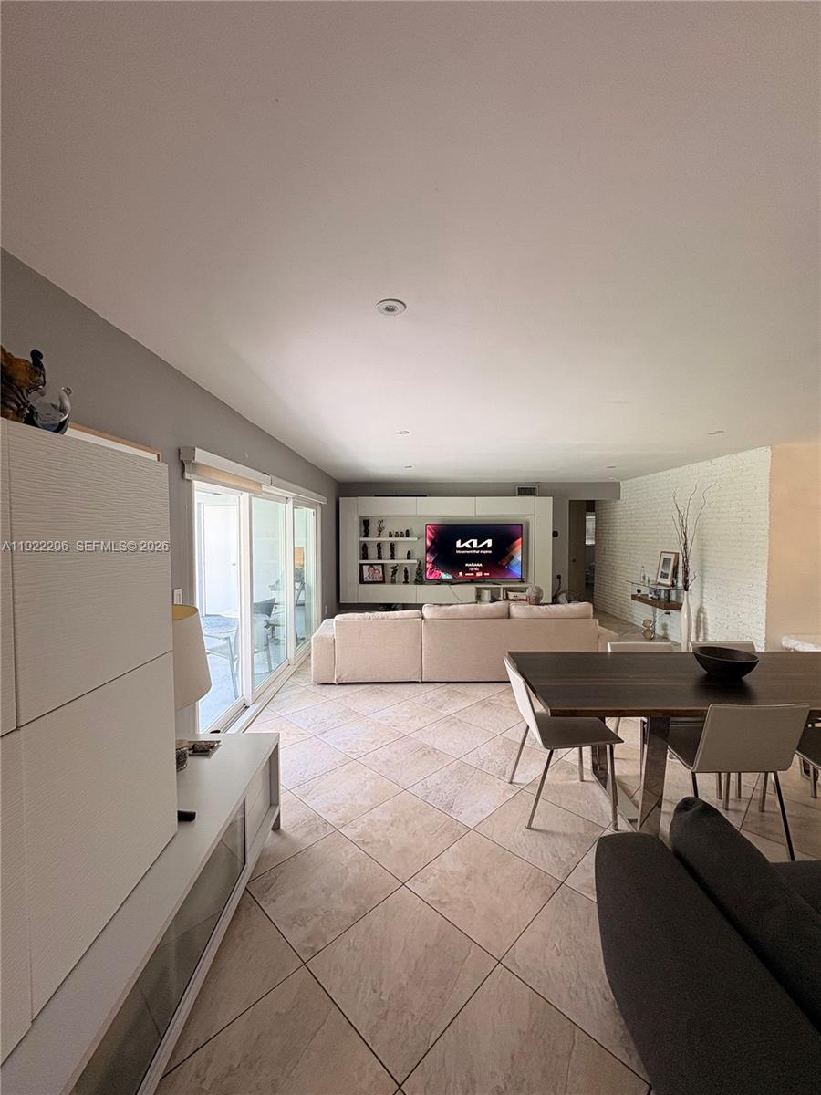 FAIRMONT HOMES - Residential