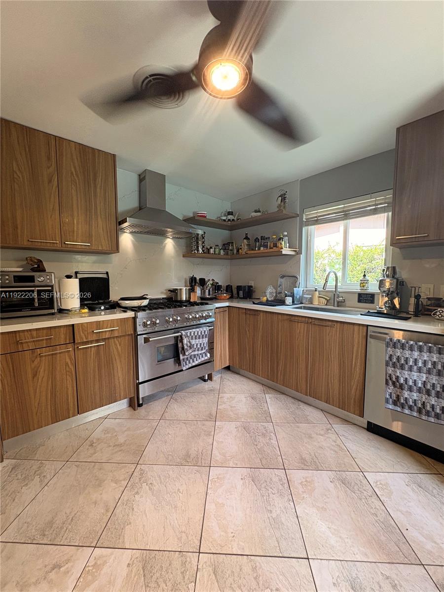 FAIRMONT HOMES - Residential