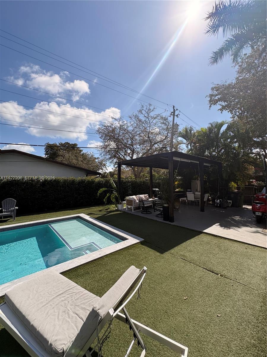 FAIRMONT HOMES - Residential