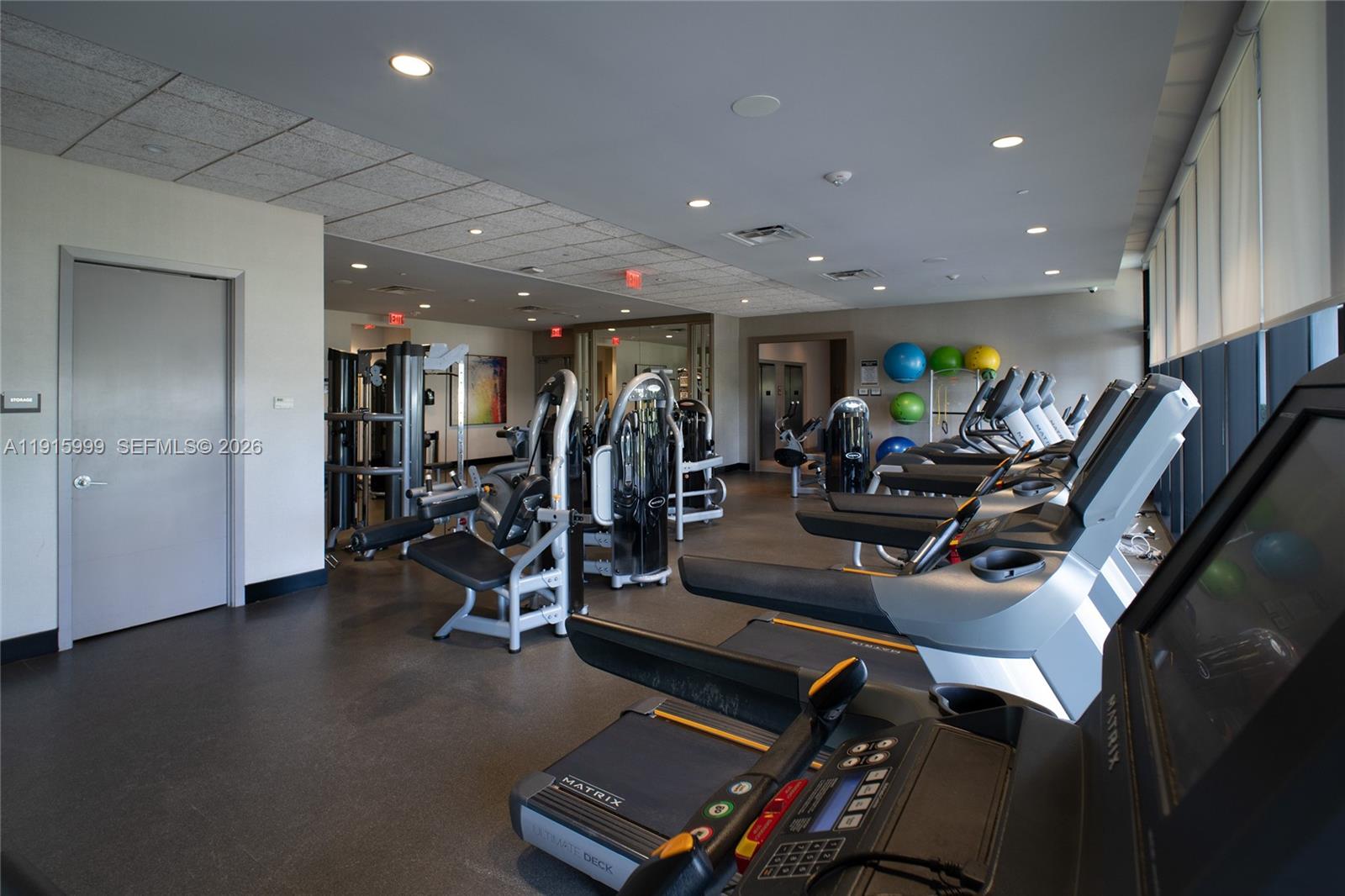 5252 PASEO CONDO - Residential