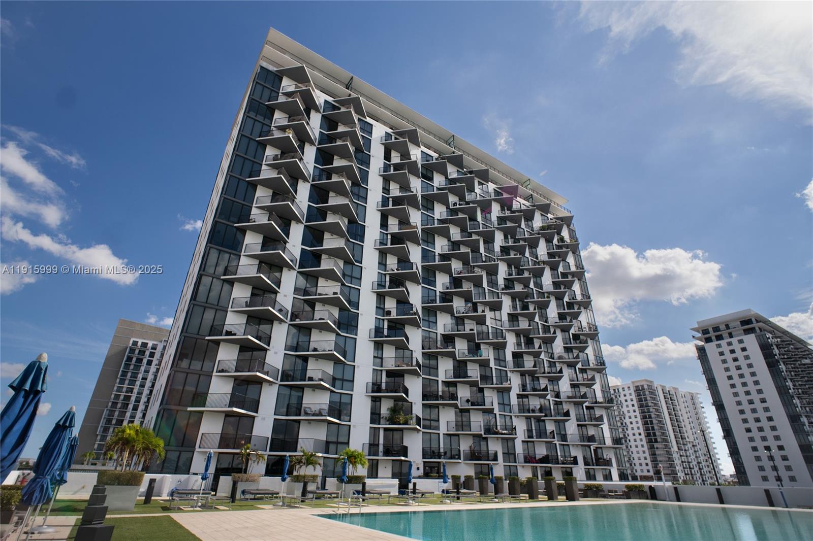 5252 PASEO CONDO - Residential