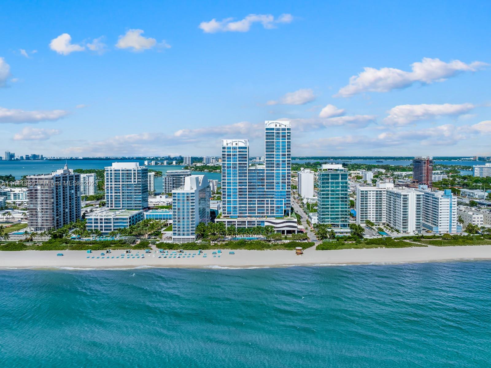 NORTH CARILLON BEACH COND - Residential