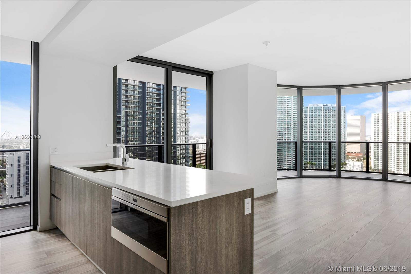 This 3bed, 3bath, 1660 Sqft, 27 floor apartment is located in the SLS Lux building, situated in the heart of Brickell between Brickell City Centre’s high-end retail and restaurants and the Mary Brickell Village shopping center. The 57-story tower was designed by Arquitectonica. SLS Lux features private elevators, custom gourmet kitchens and panoramic skyline, Biscayne Bay, and Atlantic Ocean views. One Assigned space available in secured garage, or optional complimentary 24-hour valet. An expansive rooftop terrace. Amenities includes a 75-foot lap pool and a separate 112-foot beach entry pool, poolside cabanas and shaded lounge areas, bar, live entertainment, and al fresco dining. The 44th and 45th floors offer an outdoor lounge space overlooking the breathtaking views.