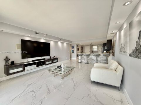 1770 NE 191st St 717-1 Miami FL 33179