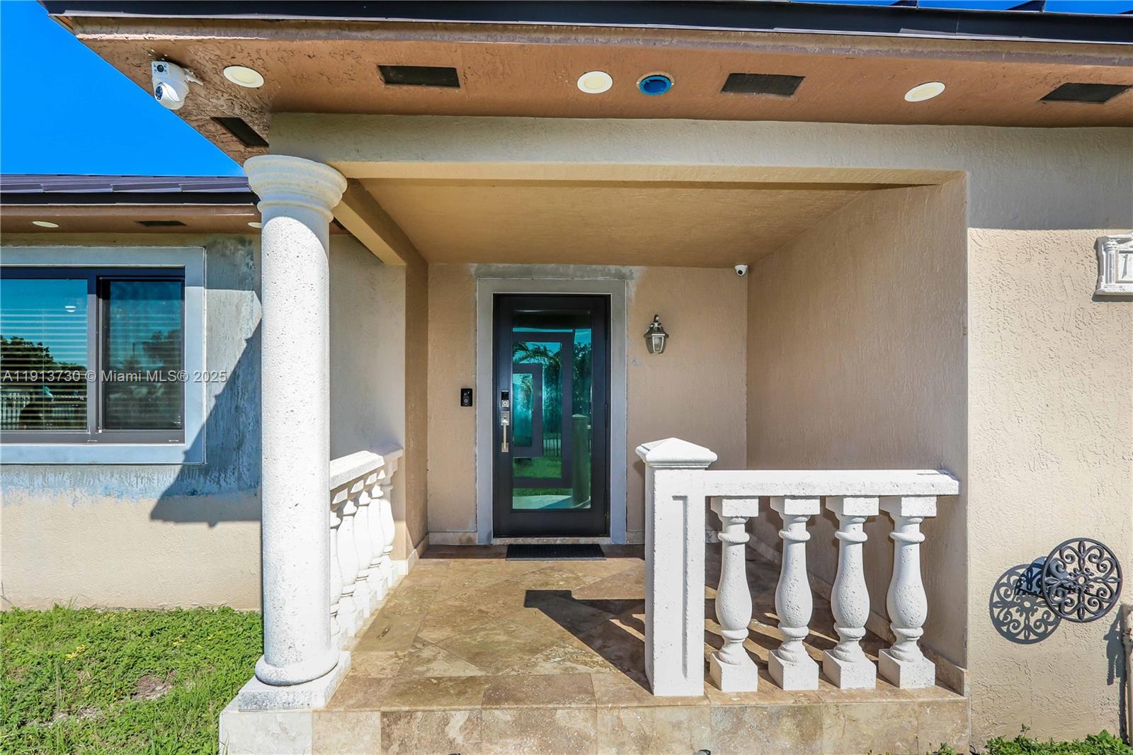 PINE LAKE WEST - Residential