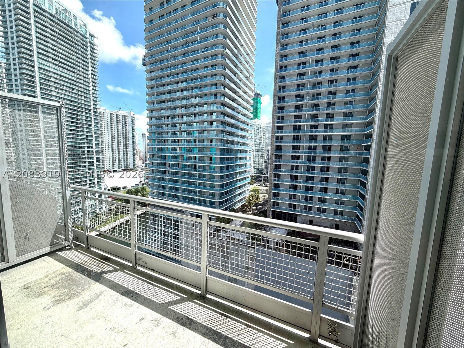 690 SW 1st Ct 2322