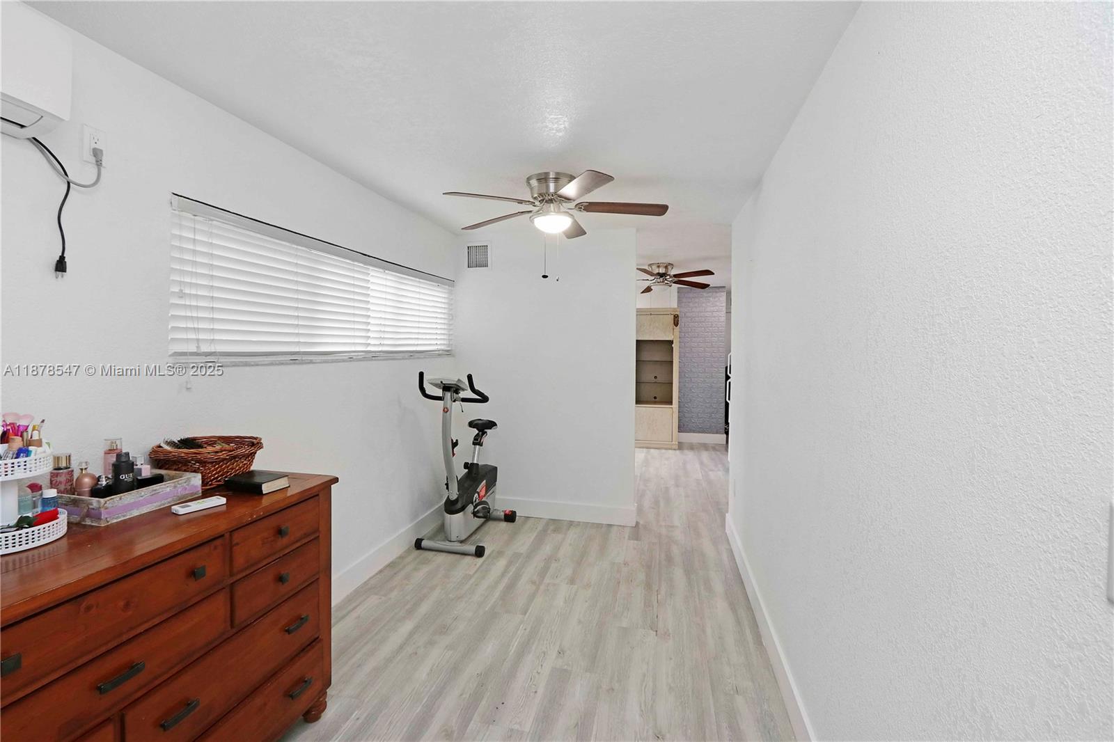 PALMLAND HOMES SOUTH NO 4 - Residential