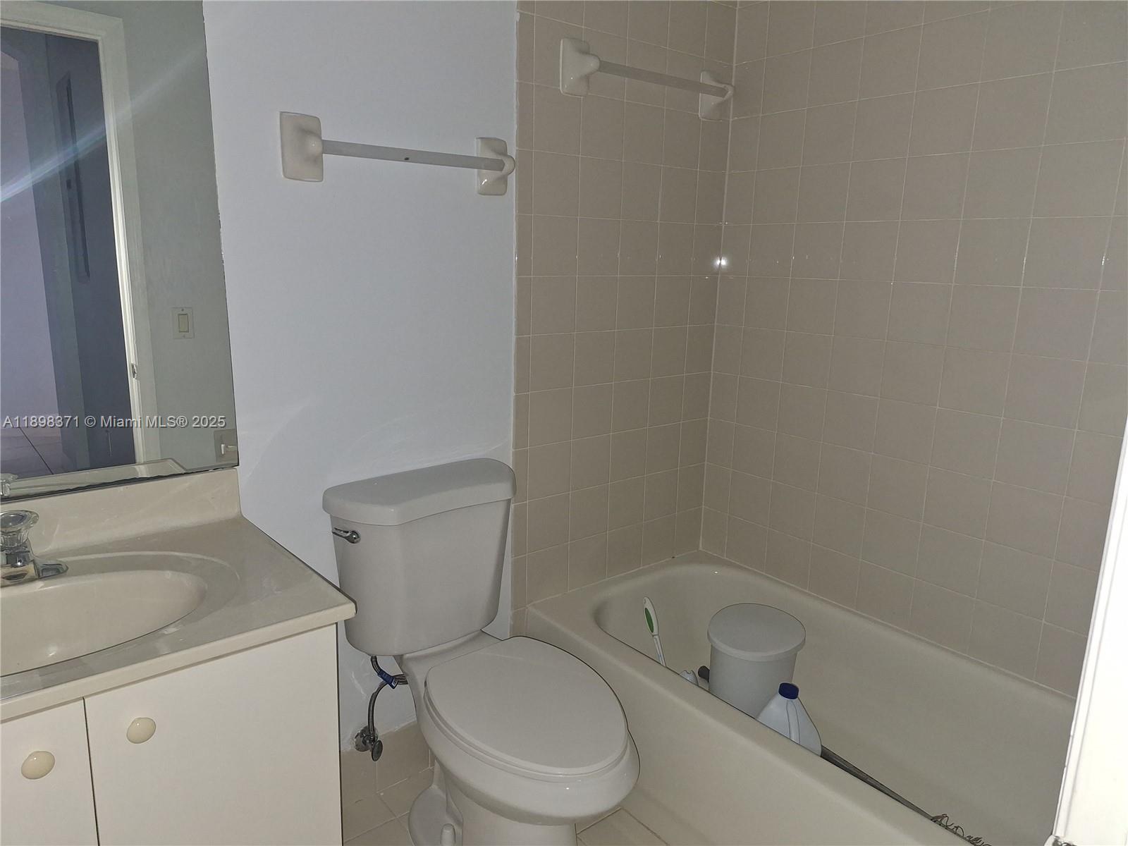 MARBELLA COVE - Residential