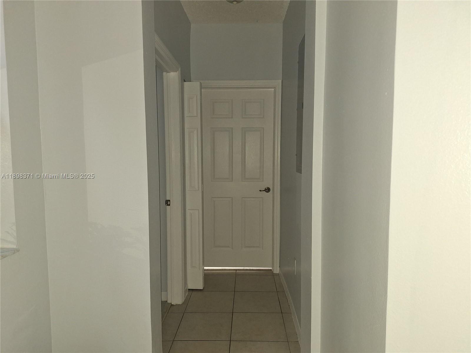 MARBELLA COVE - Residential